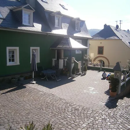 Schneiders Guest house